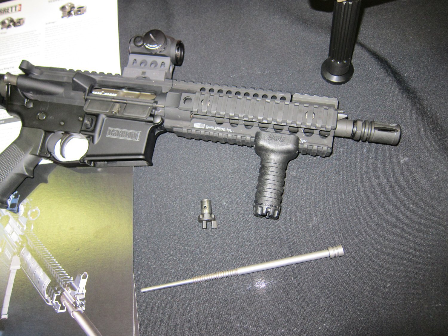 Barrett_REC7_5.56mm_AR_SBR_12